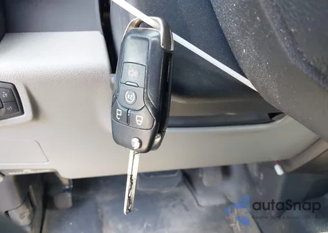 2022 Ford F-250 Xl из США, поврежденный, VIN 1FT7W2B61NEG39234